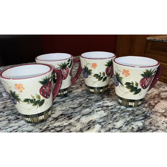 Oneida Strawberry Plaid 4” Mugs set Of 4 Fruit Y2K Coffee Cups Vtg - Picture 1 of 5